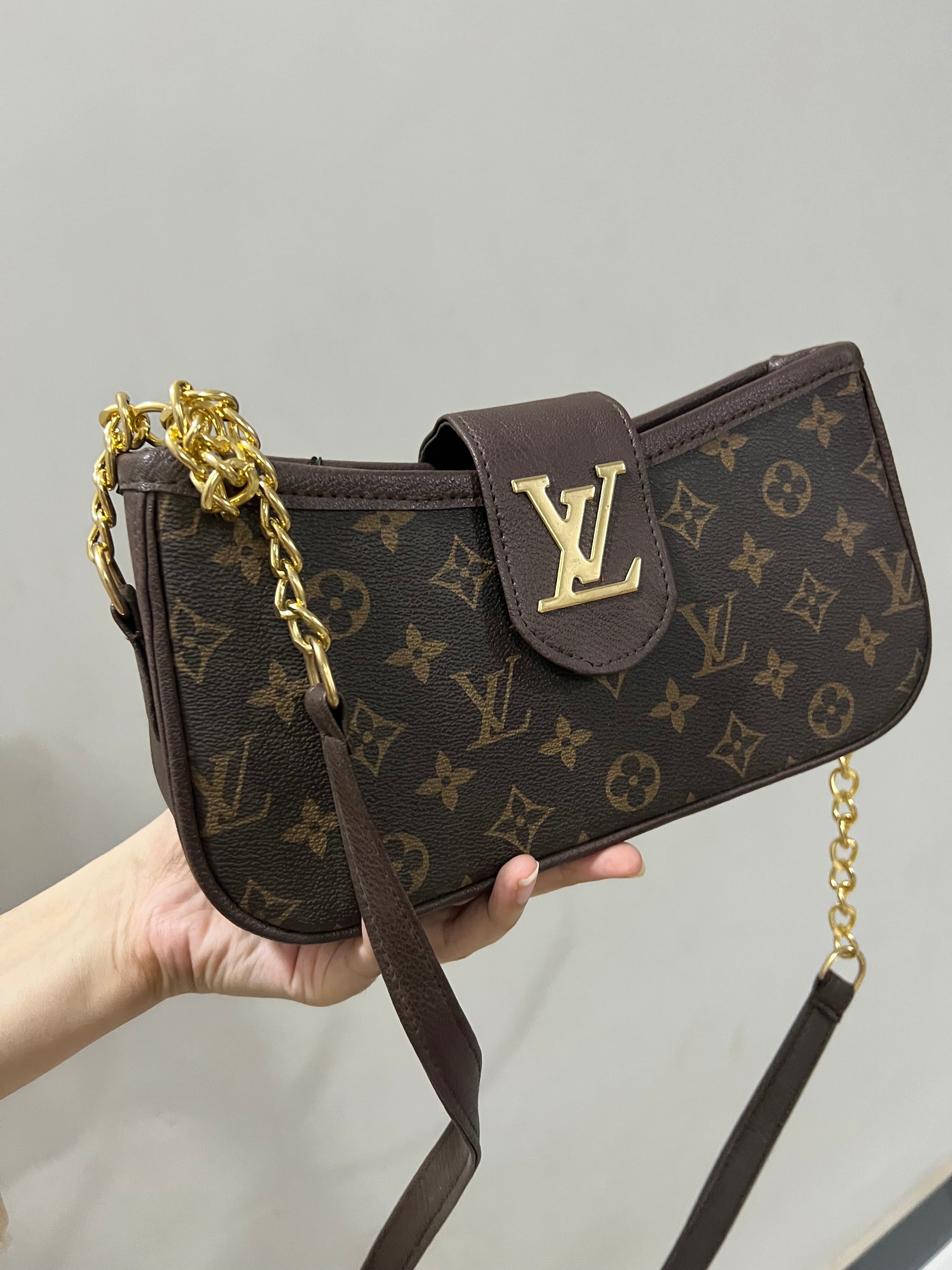 Boxy Lv bag