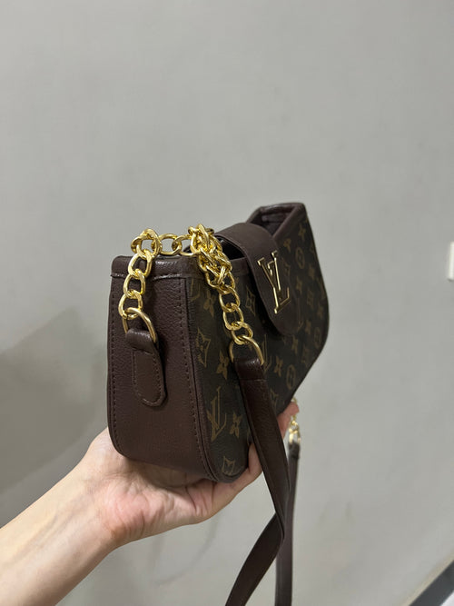 Boxy Lv bag